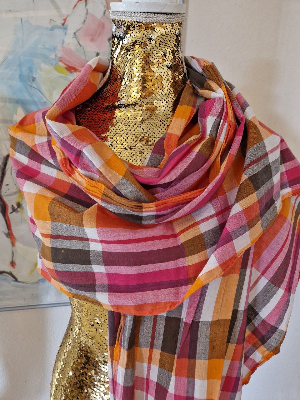 Schöner leichter Schal.  Baumwolle.