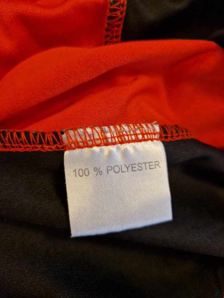 Bequemes T-Shirt. Größe M.