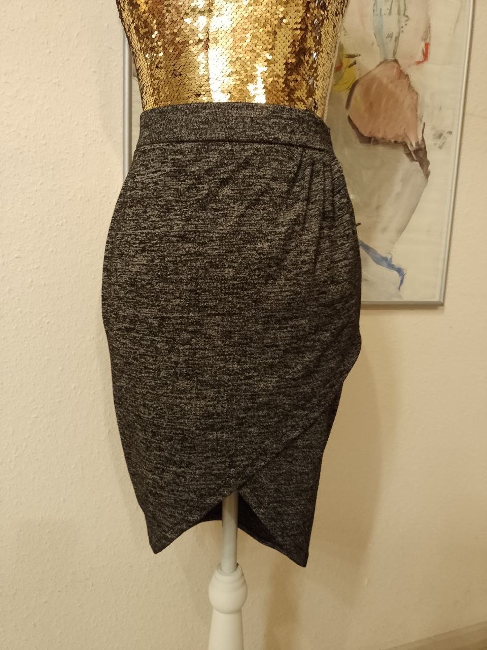Ein schöner Rock, Strickrock.  Größe S. 