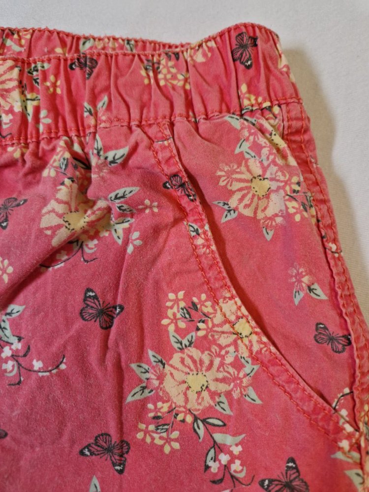 Bequeme Shorts. Baumwolle. Größe S.