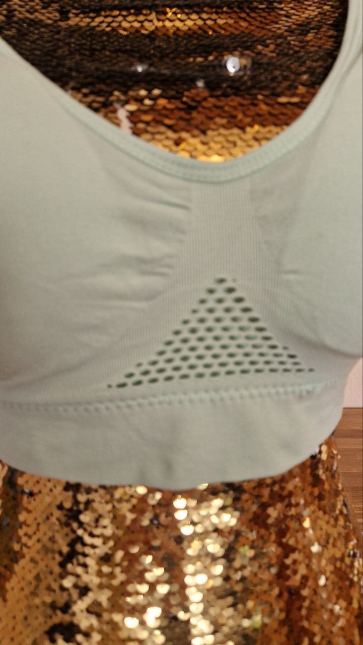  2 Stück Bequem Fitness - BH. Set. Größe 2XL. 