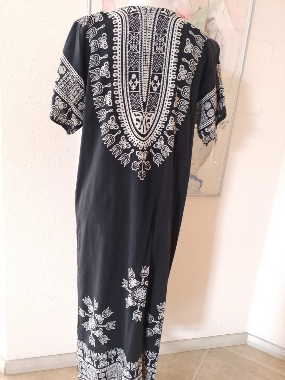 Neu. Schönes Sommerkleid. Maxikleid. Baumwolle. Große S