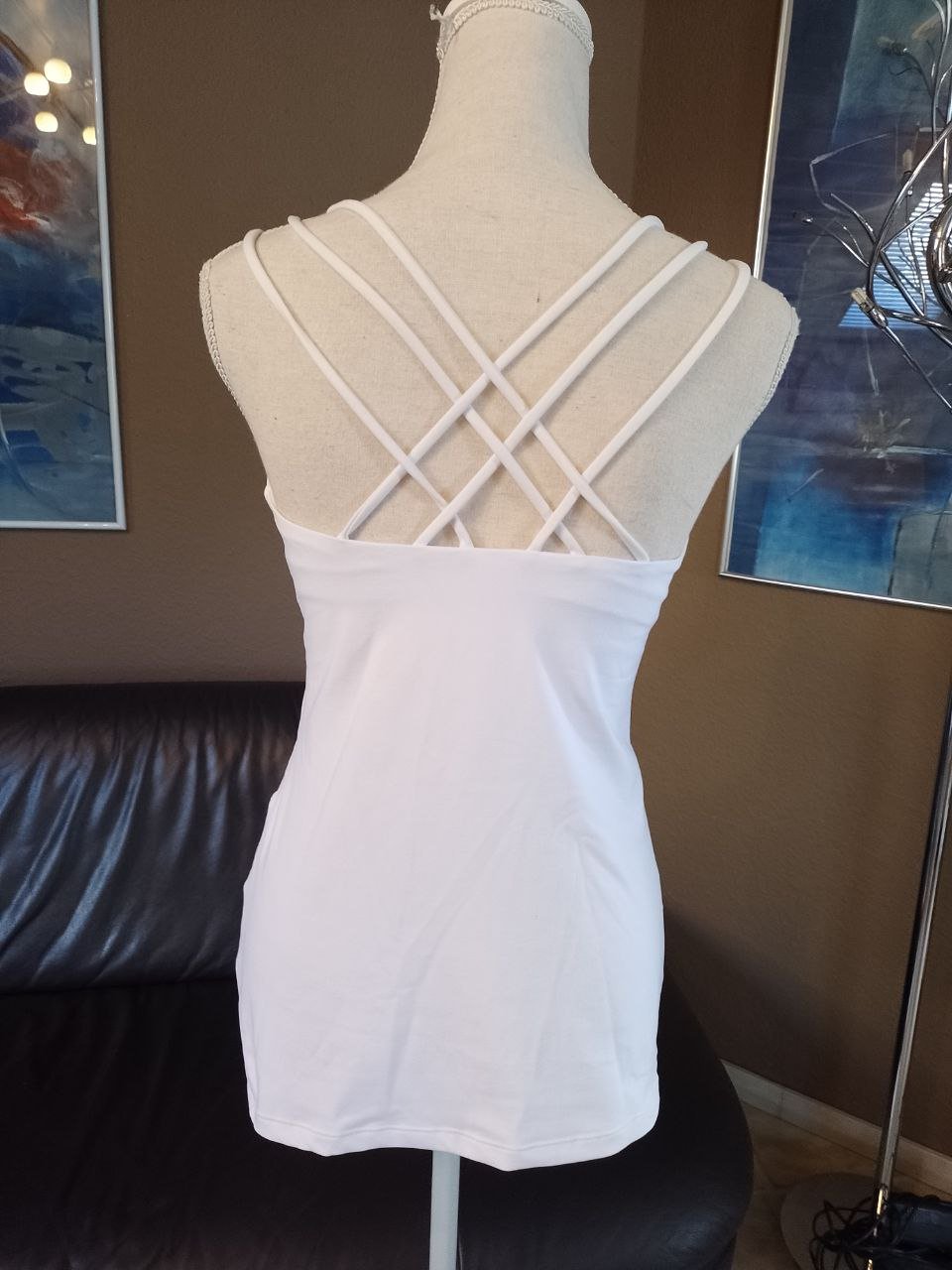 Elegante Bluse - Top. Polyester + Elastan. Größe S - M 