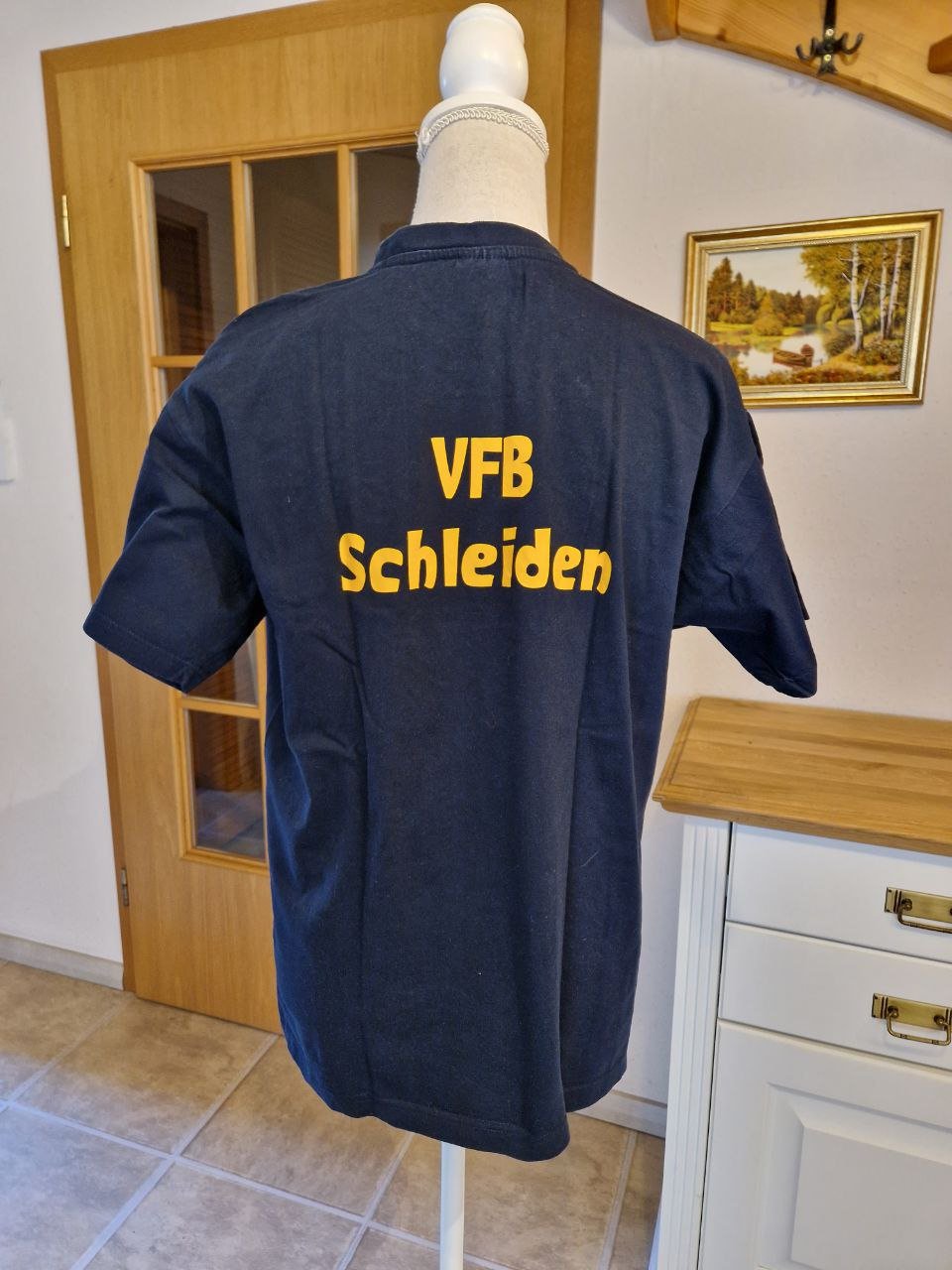 BEC Collektion.  Bequemes T-Shirt.  Größe M. 