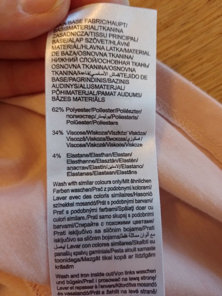 Orsay. Wie neu. Schönes T-Shirt - Top.  Größe S.