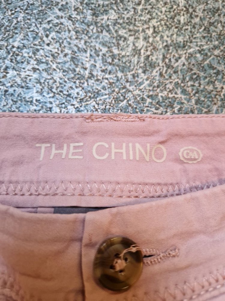 C&A.  Stylische leichte Caprihose, Chino.   Größe S. Baumwolle.