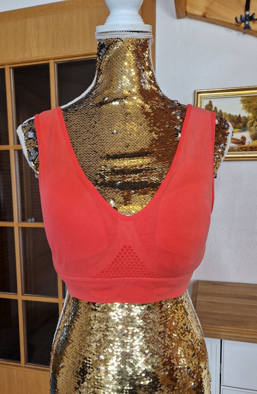  2 Stück Bequem Fitness - BH. Set. Größe 2XL. 