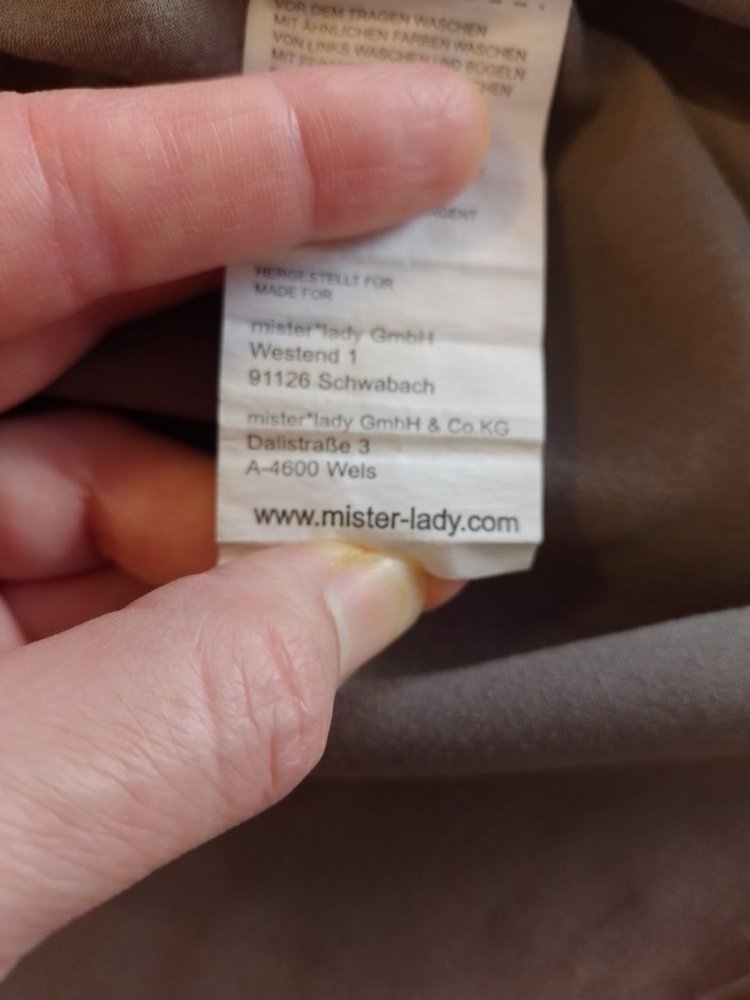 Mister*Lady. Elegantes Hemd - Bluse - Tunika.  Viskose.  Größe M.