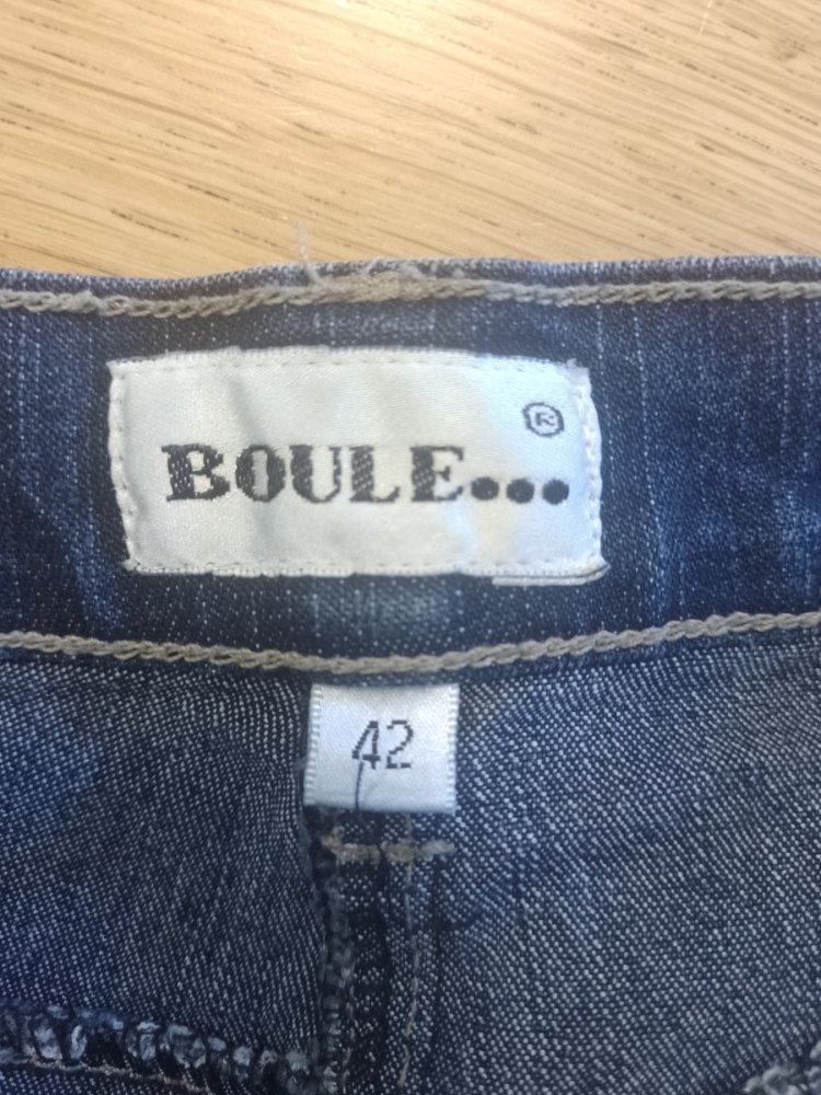 Boule. Wie neu. Stylische Hose, Jeans. 75% Baumwolle. Große 42.  