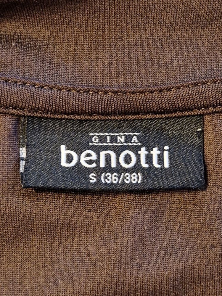 Gina Benotti.  Schönes Sommerkleid. Polyester + Elastan. Große 36-38.