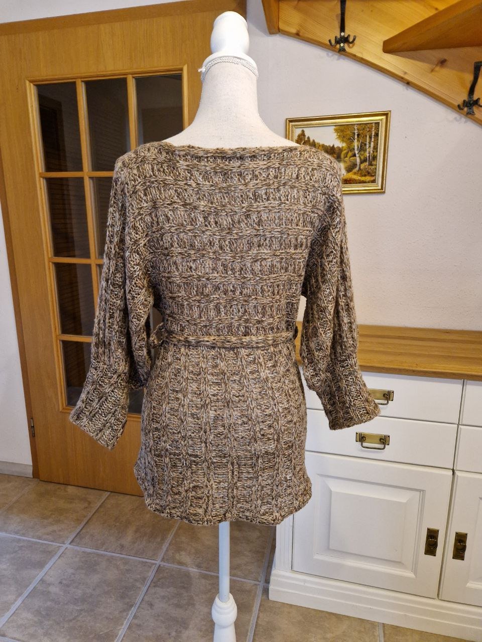 Schöner Strickumhang, Pulli. Größe S.