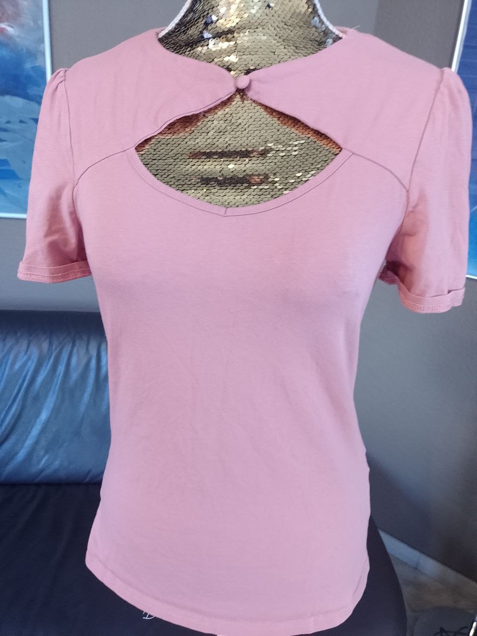 Elegantes T-Shirt - Bluse. Baumwolle + Elastan.  Größe S-M