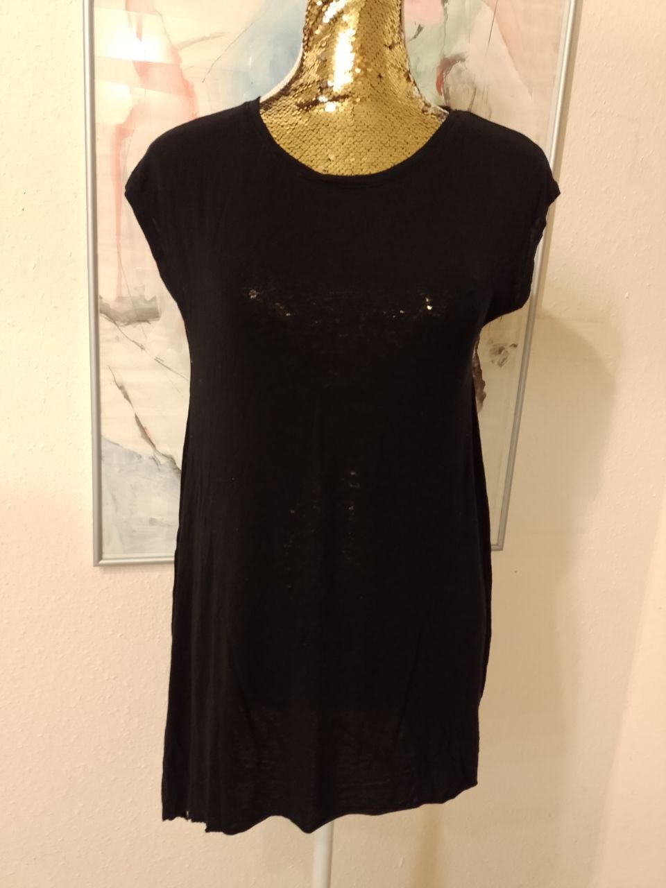 Elegantes T-Shirt - Bluse - Tunika.  Größe S-M. Viskose + Polyester