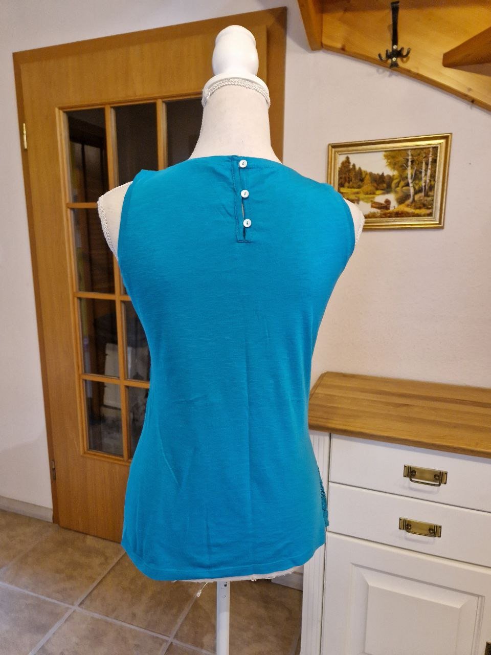 Bequemes T-Shirt - Top - Trägerhemd. Größe S 