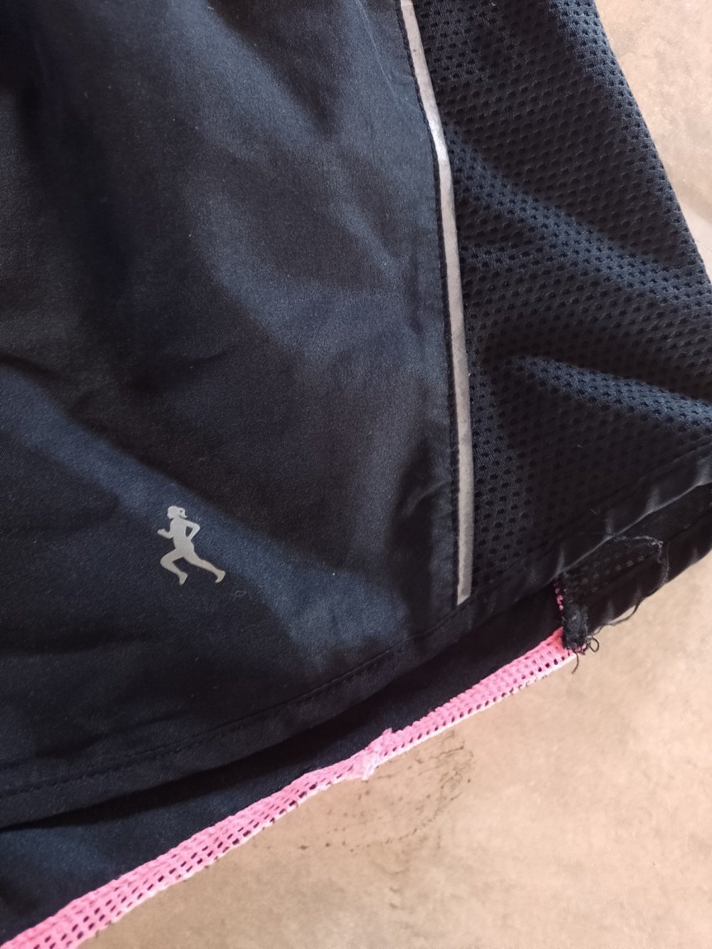 Atmosphere. Bequeme Shorts. Sportliche Shorts. Größe 38-40. 