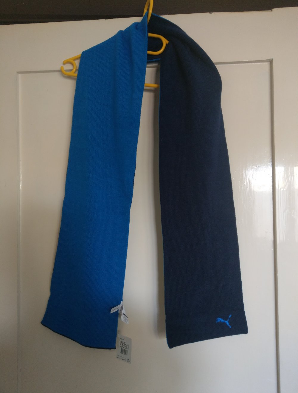 Neuer Schal für Kinder