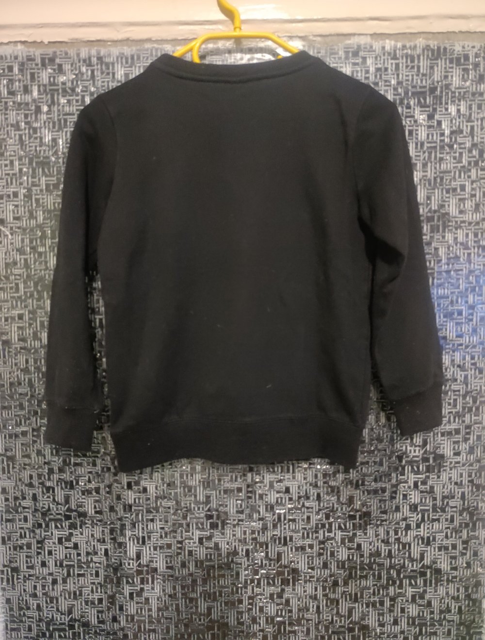 Pullover mit 3D Druck Dino in 128