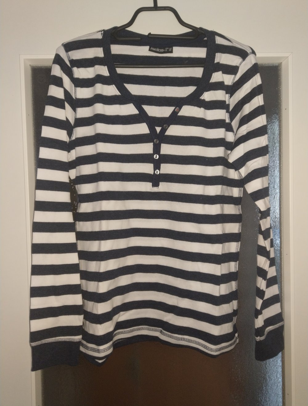 Neuer Pullover in 44