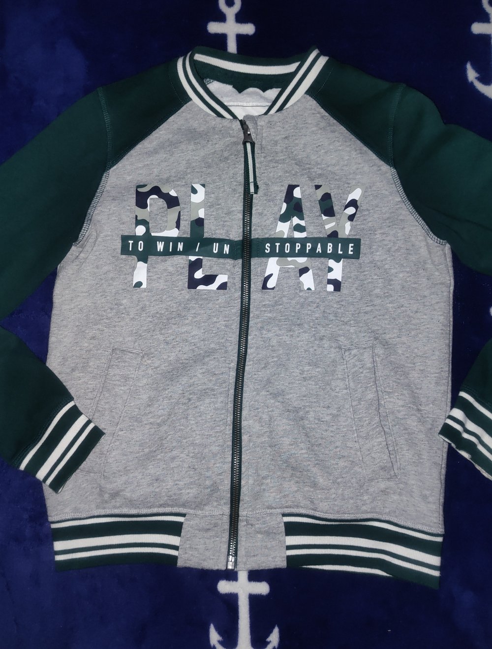 Neue Stoffjacke in 146/152