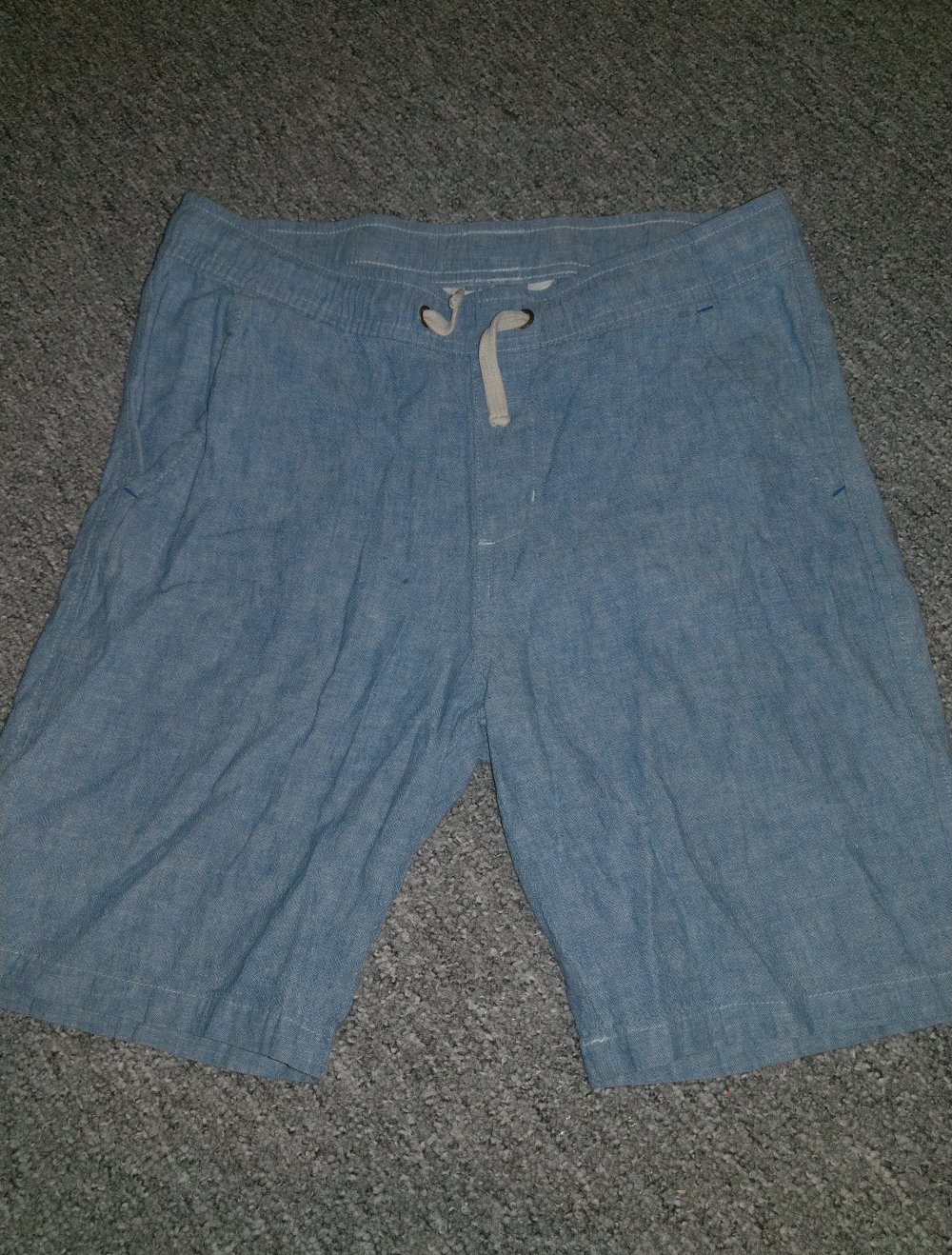 Neue Leinhose kurz in 158