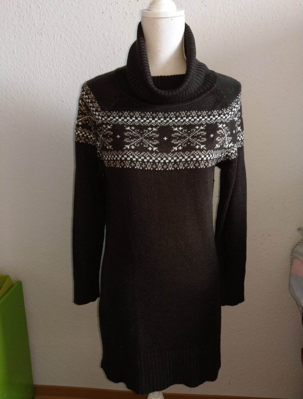 Langer Pullover in S 36/38