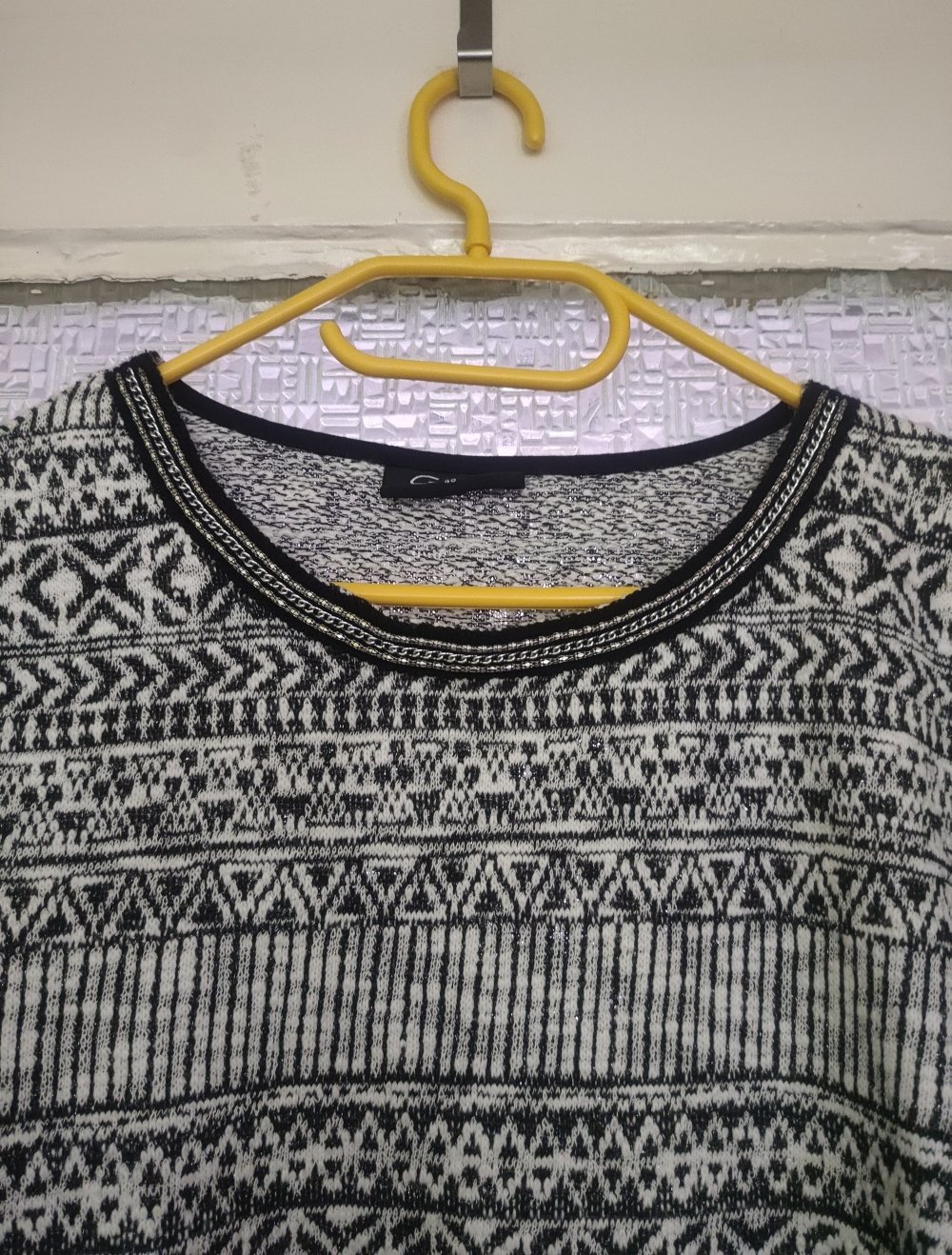 Neuer Pullover in 40