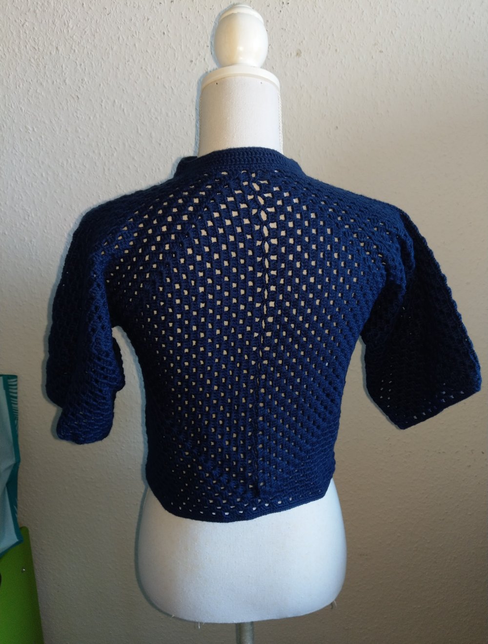 Strickjäckchen in S/M