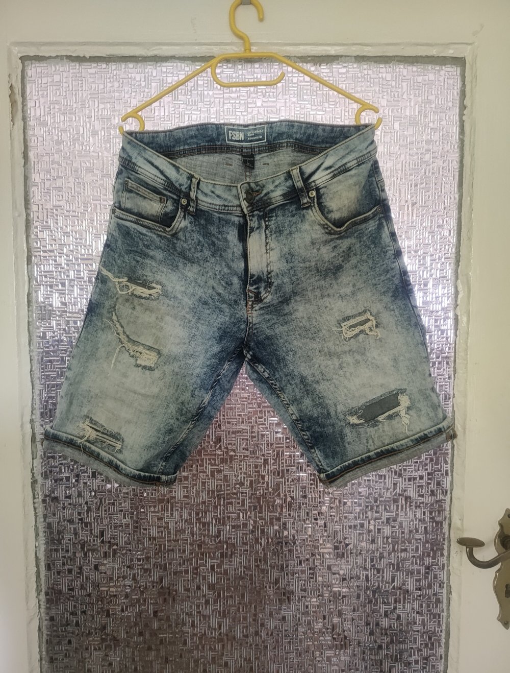 Kurze Herren Hose in L