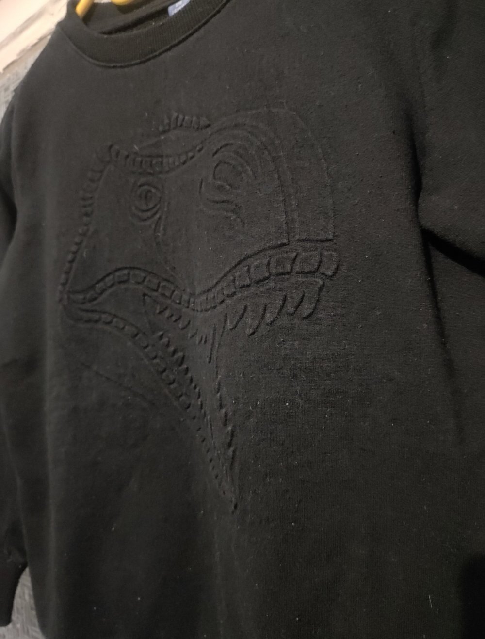 Pullover mit 3D Druck Dino in 128