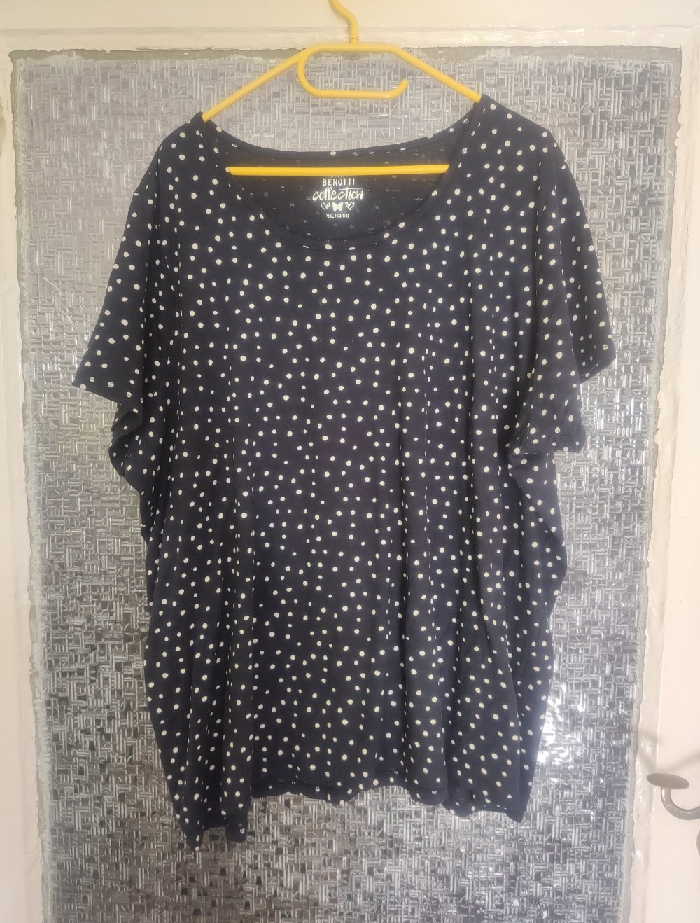 T-Shirt in XXL 52/54