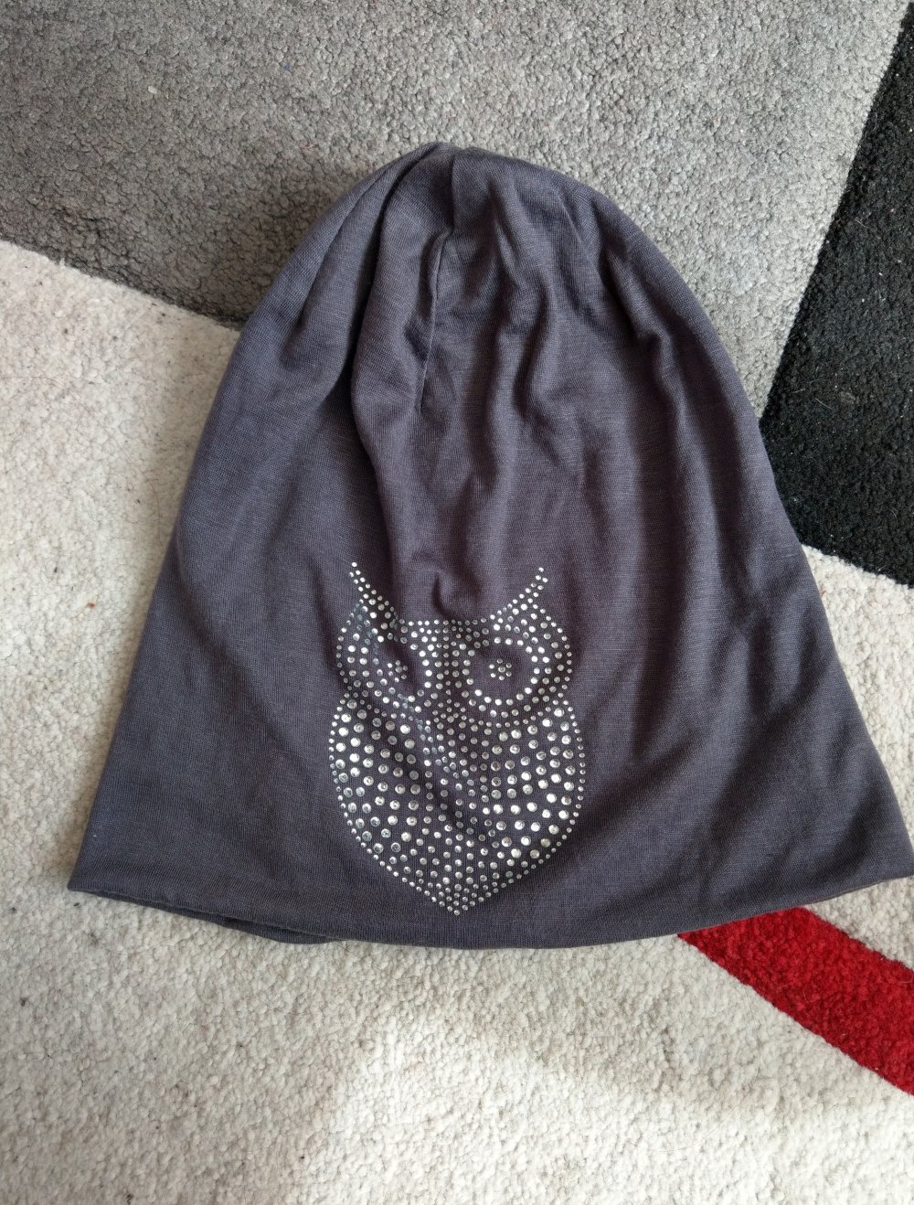 Neues Beanie mit Eule ?