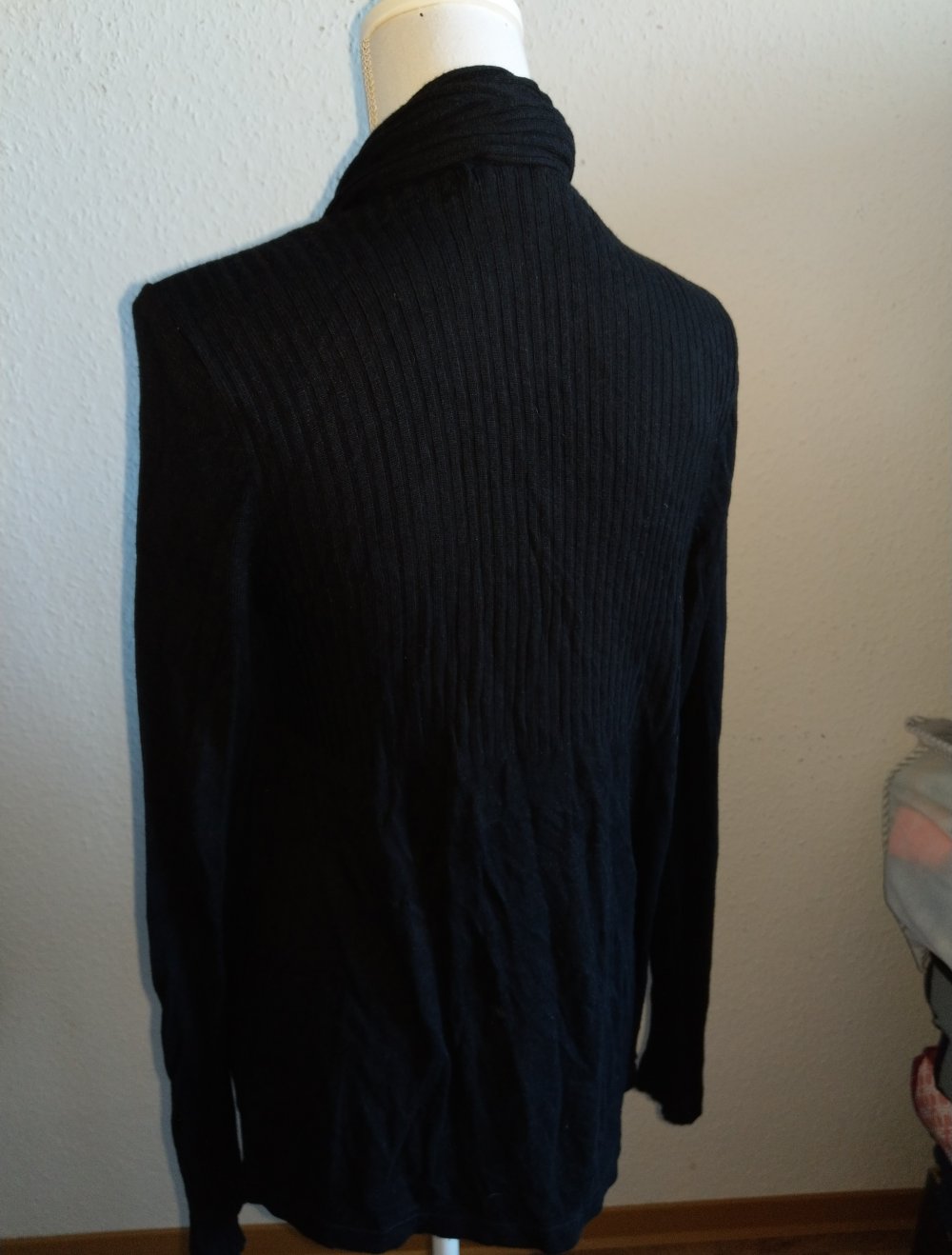 Strickjacke/Cardigan in L