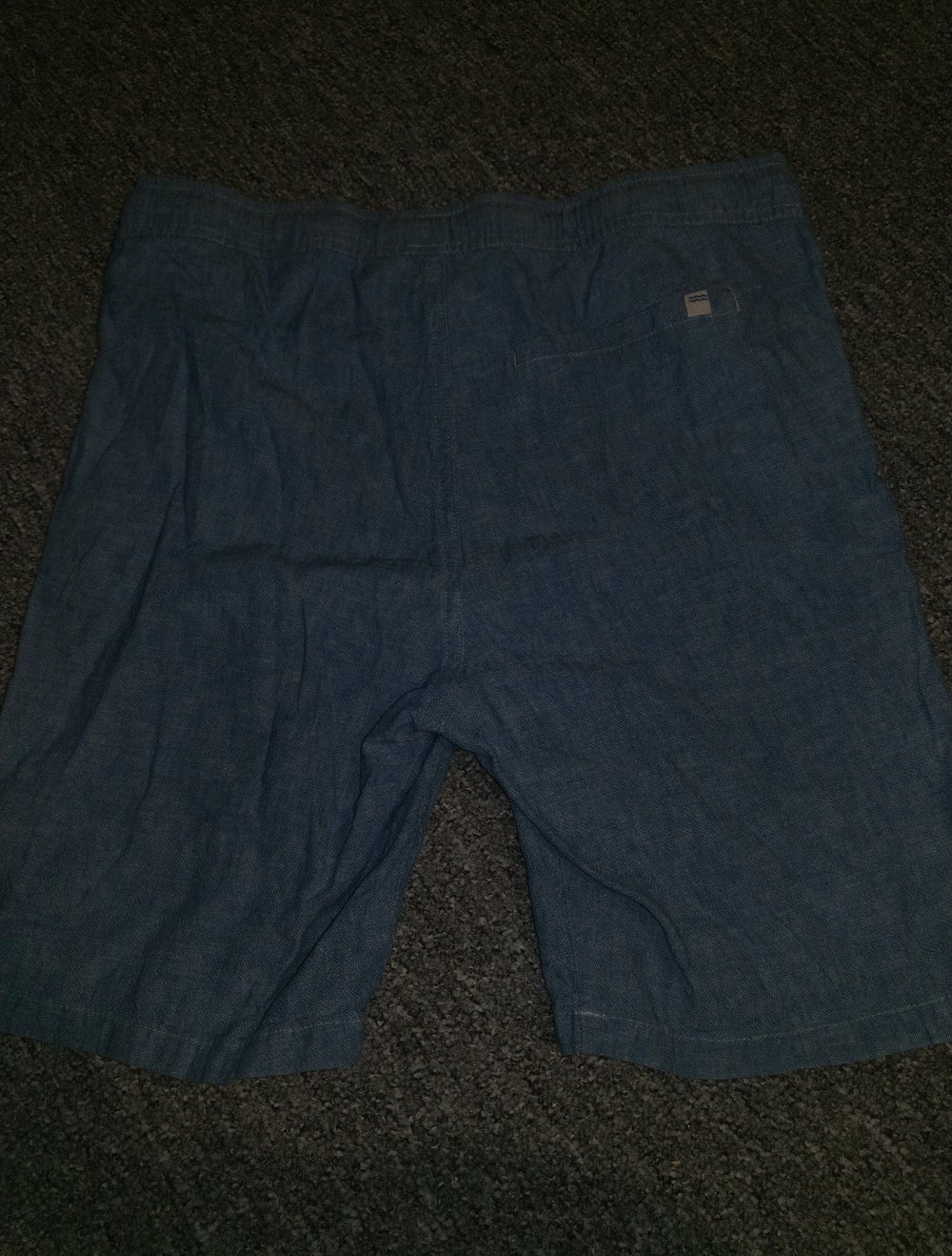 Neue Leinhose kurz in 158