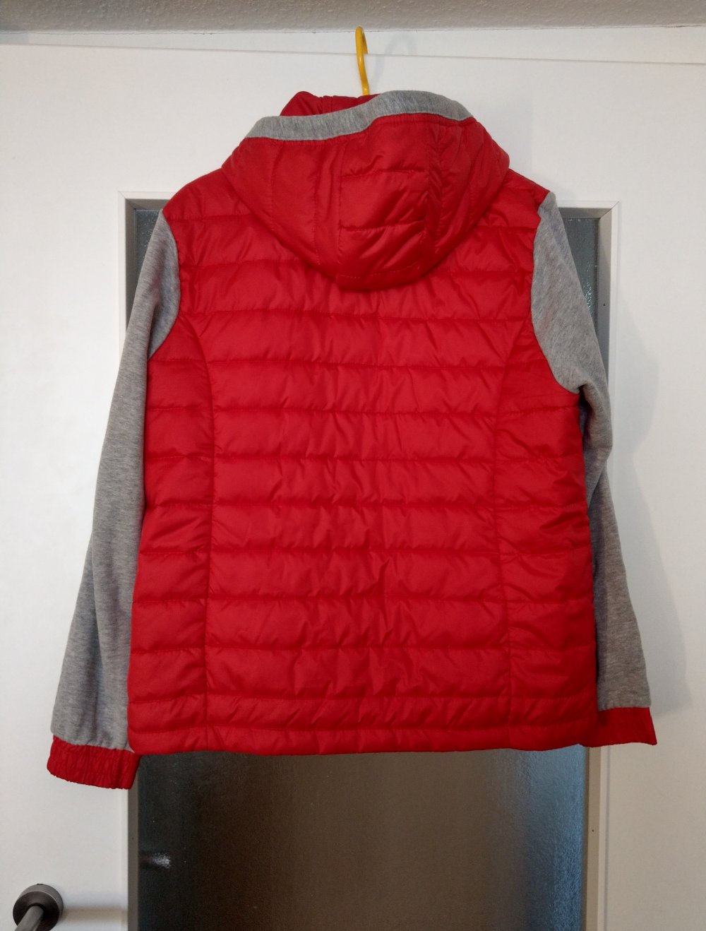 Neue Steppjacke in M