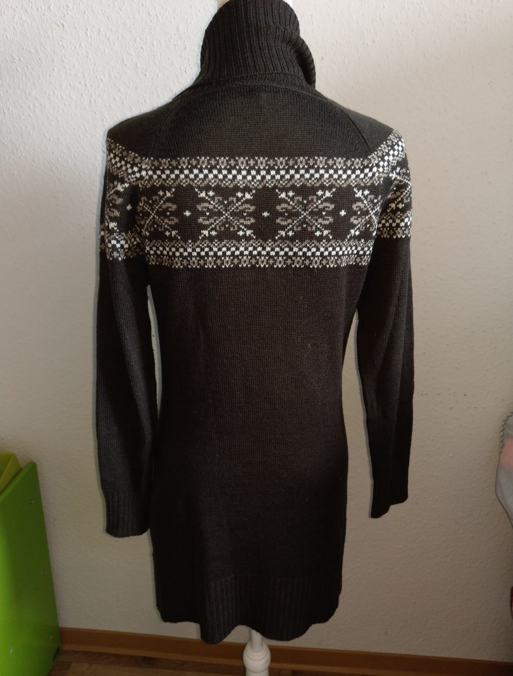 Langer Pullover in S 36/38