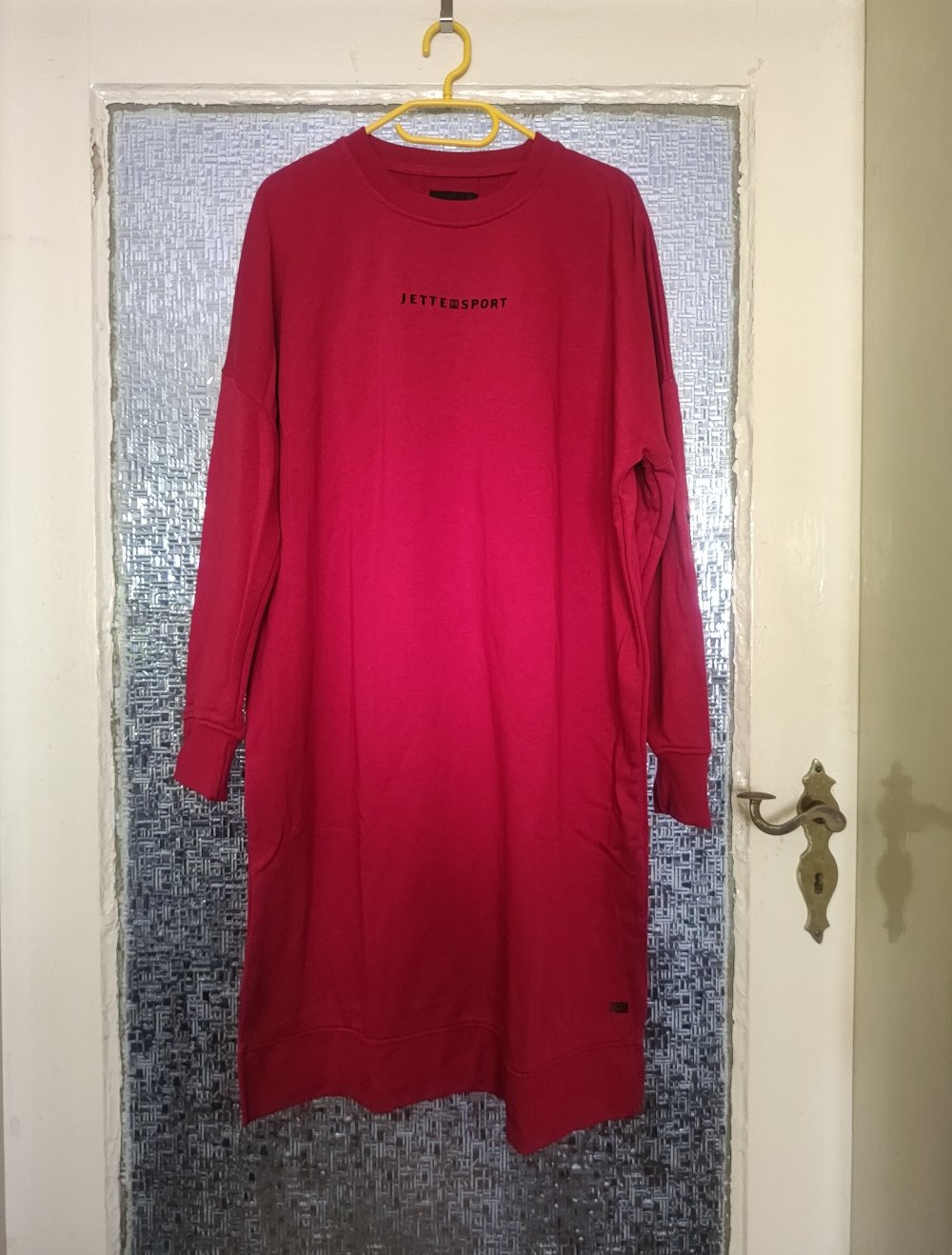 Neuer langer Pullover in L 44/46