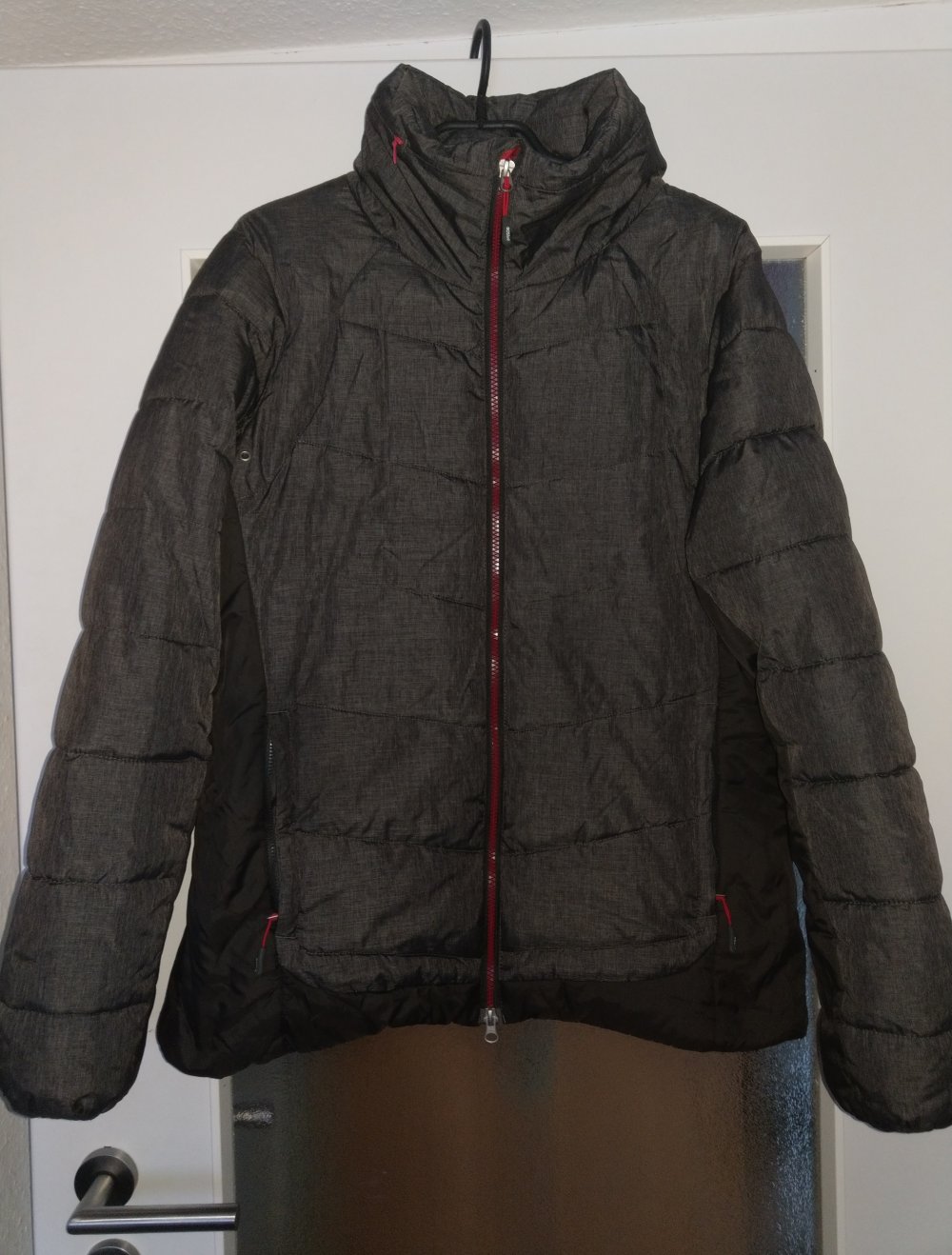 Winterjacke in 46