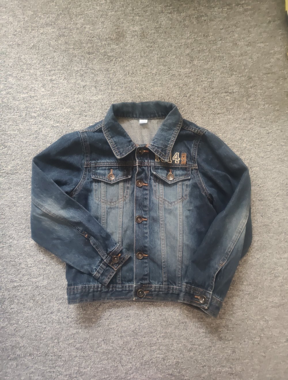 Jeansjacke in 134
