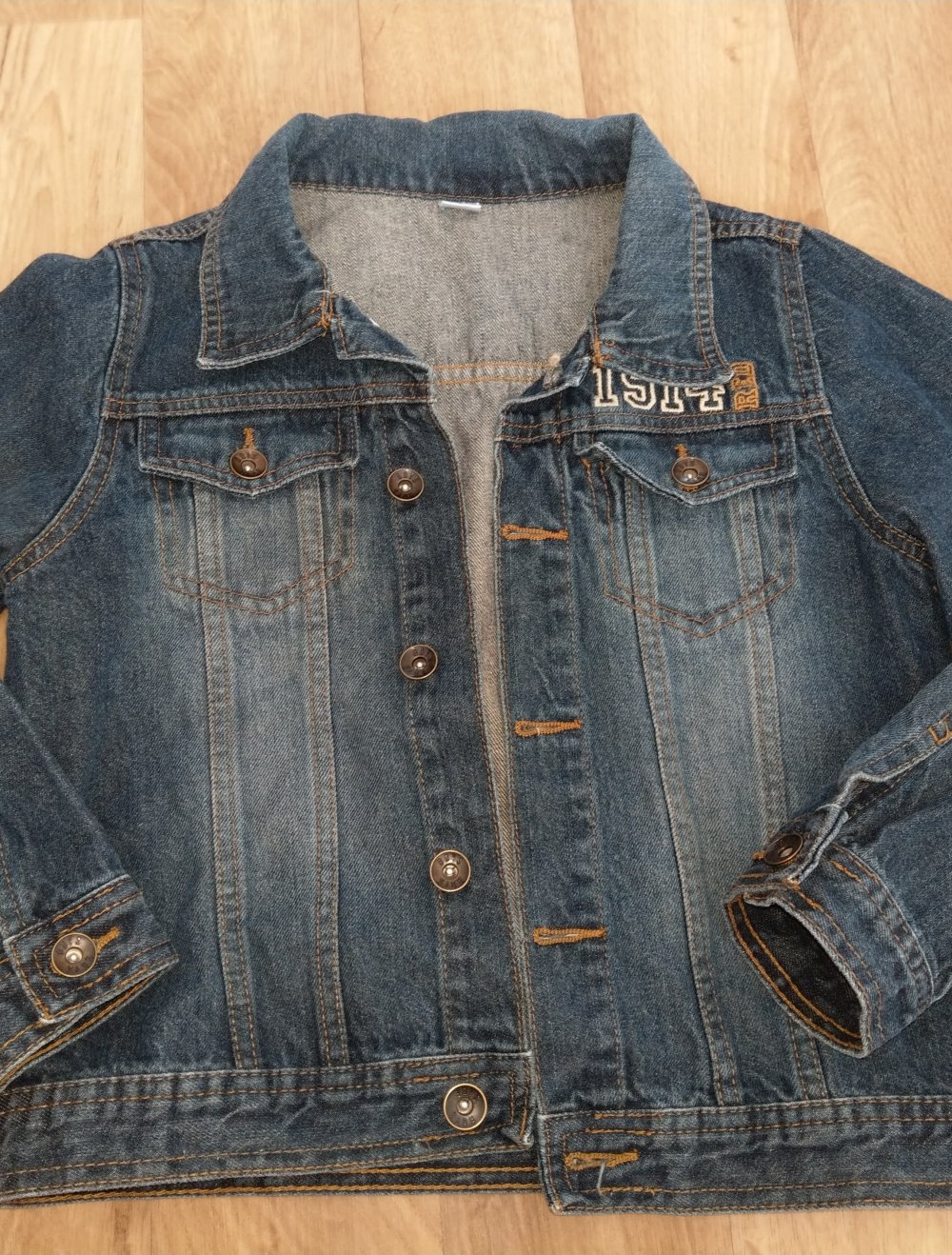 Jeansjacke in 134