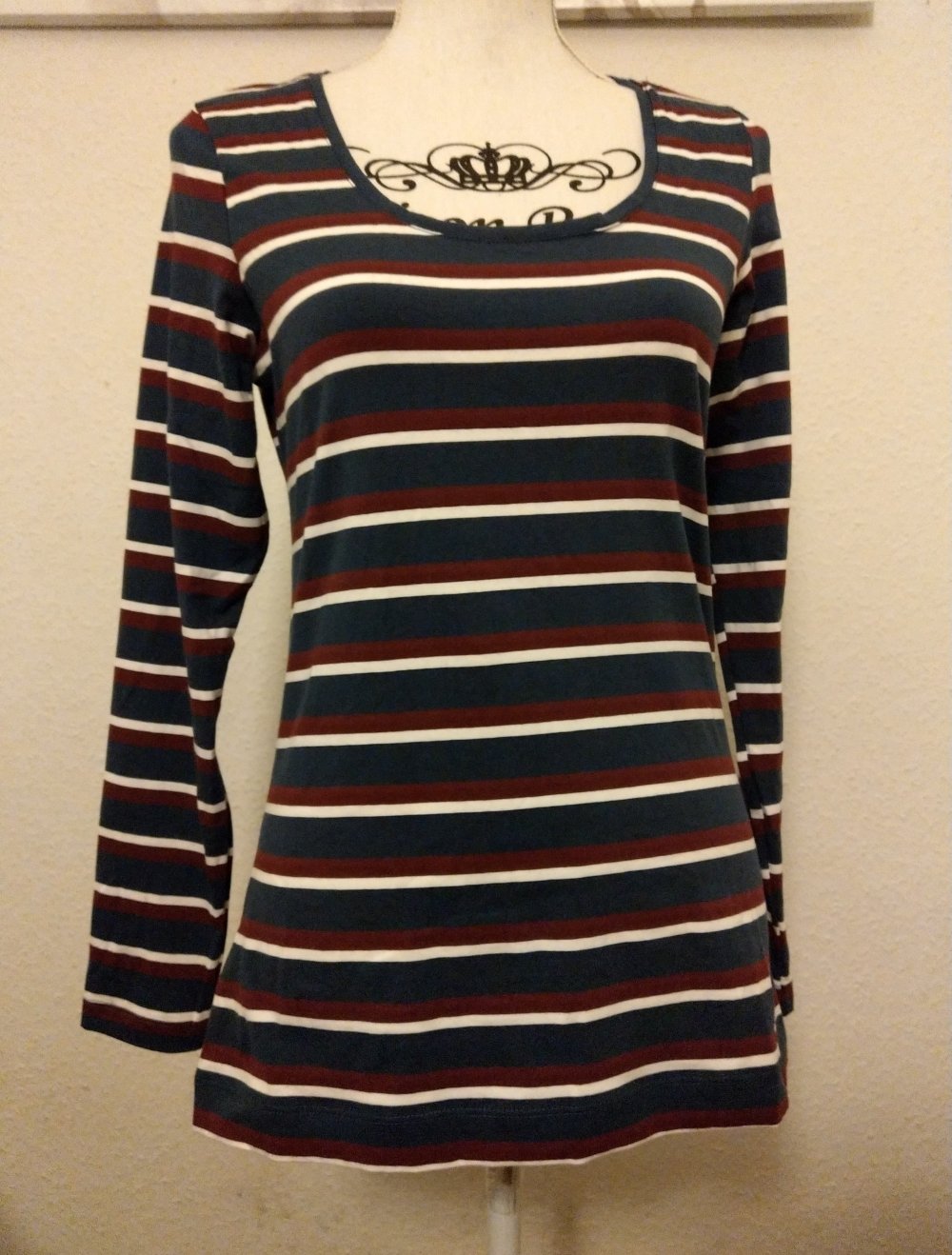 Neues Langarmshirt in M 40/42