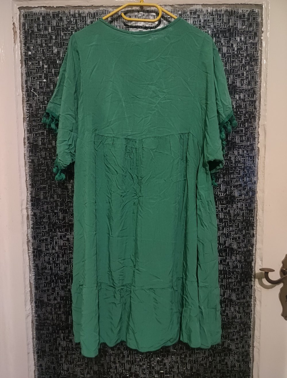 Neues Kleid in M bis XL