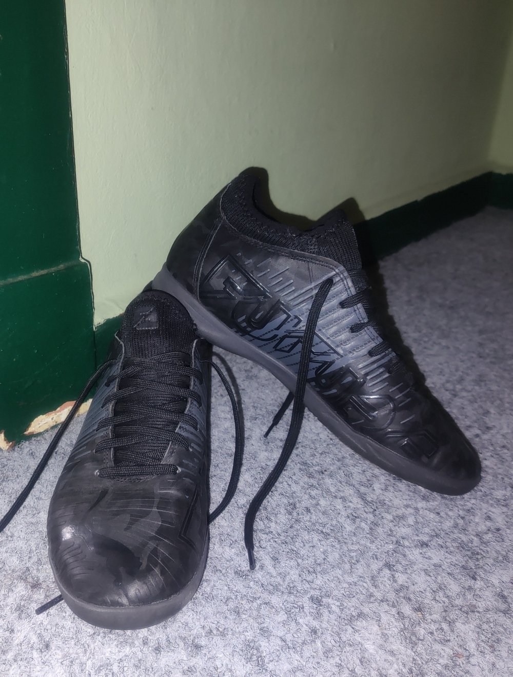Fußball Hallenschuh in EUR 38