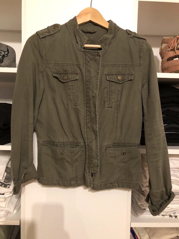 Khakifarbene Jacke von Primark