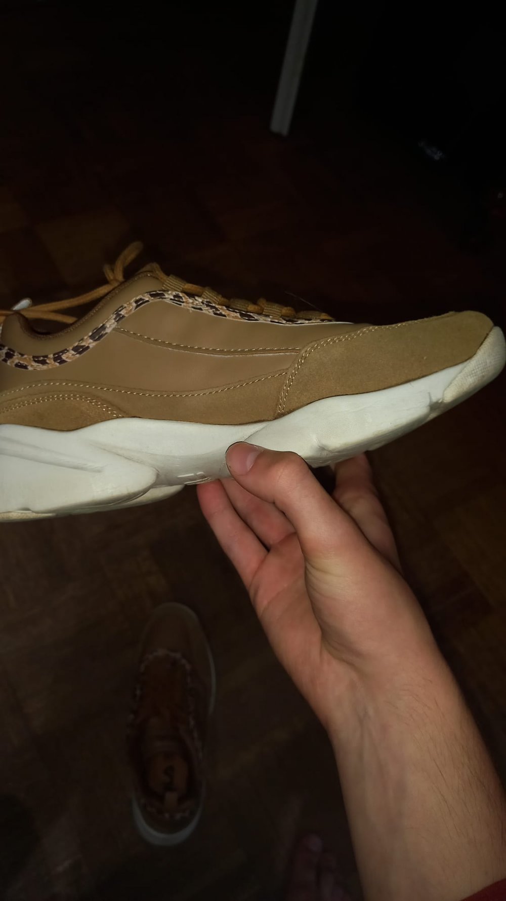 FILA braune/beige Sportschuhe; Gr. 39