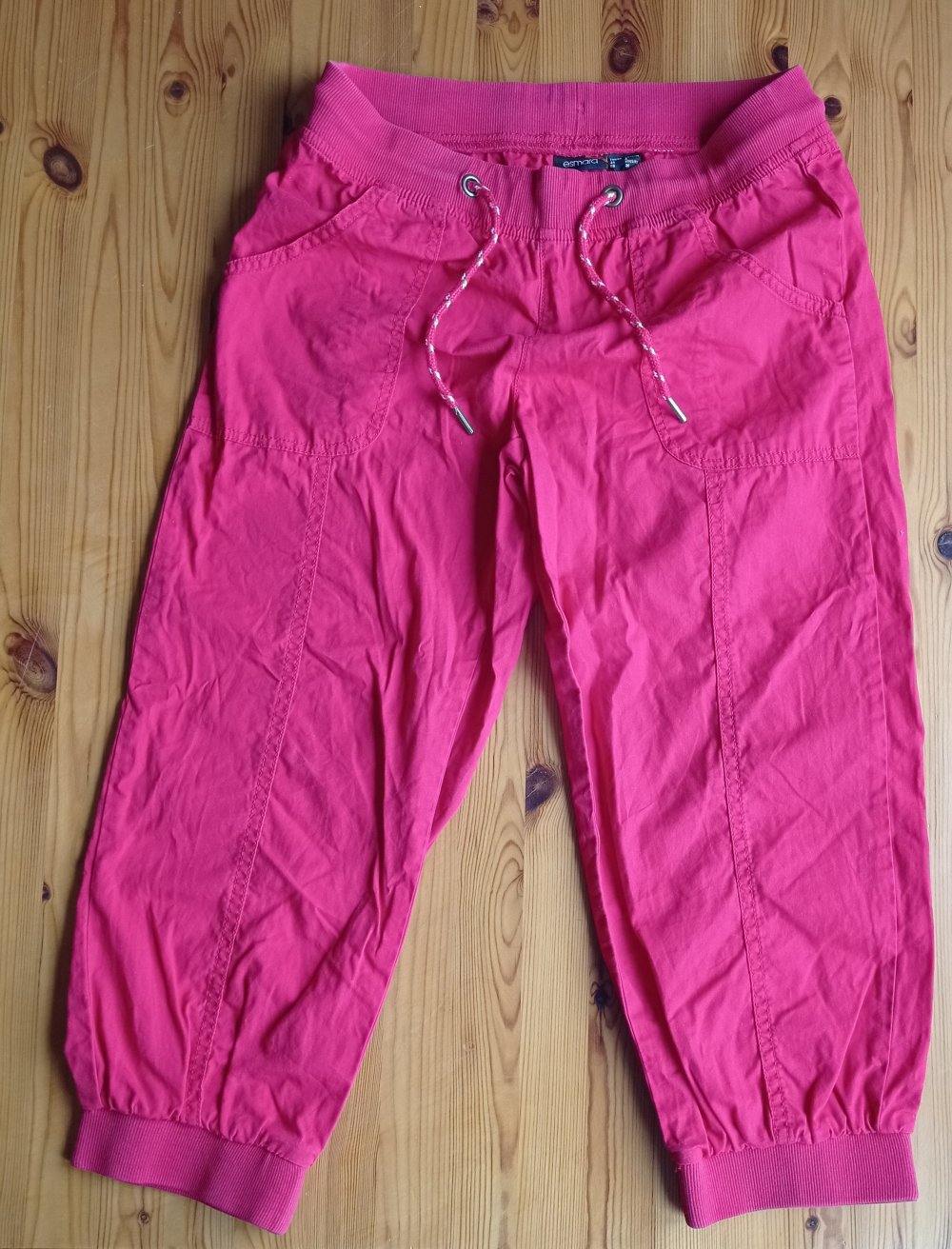 Kurze Hose, Bermuda/Capri, Gr. 164/36  esmara