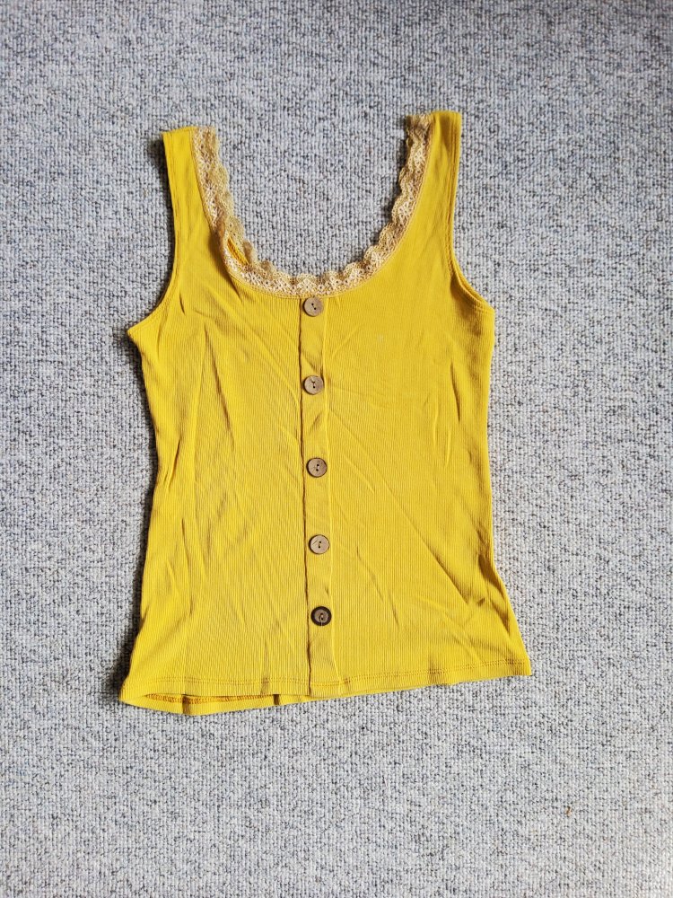 gelbes Tanktop