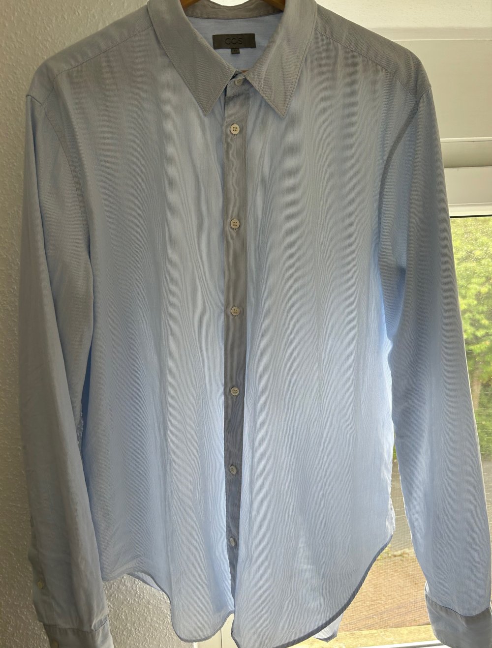 COS Männerhemd hellblau 43