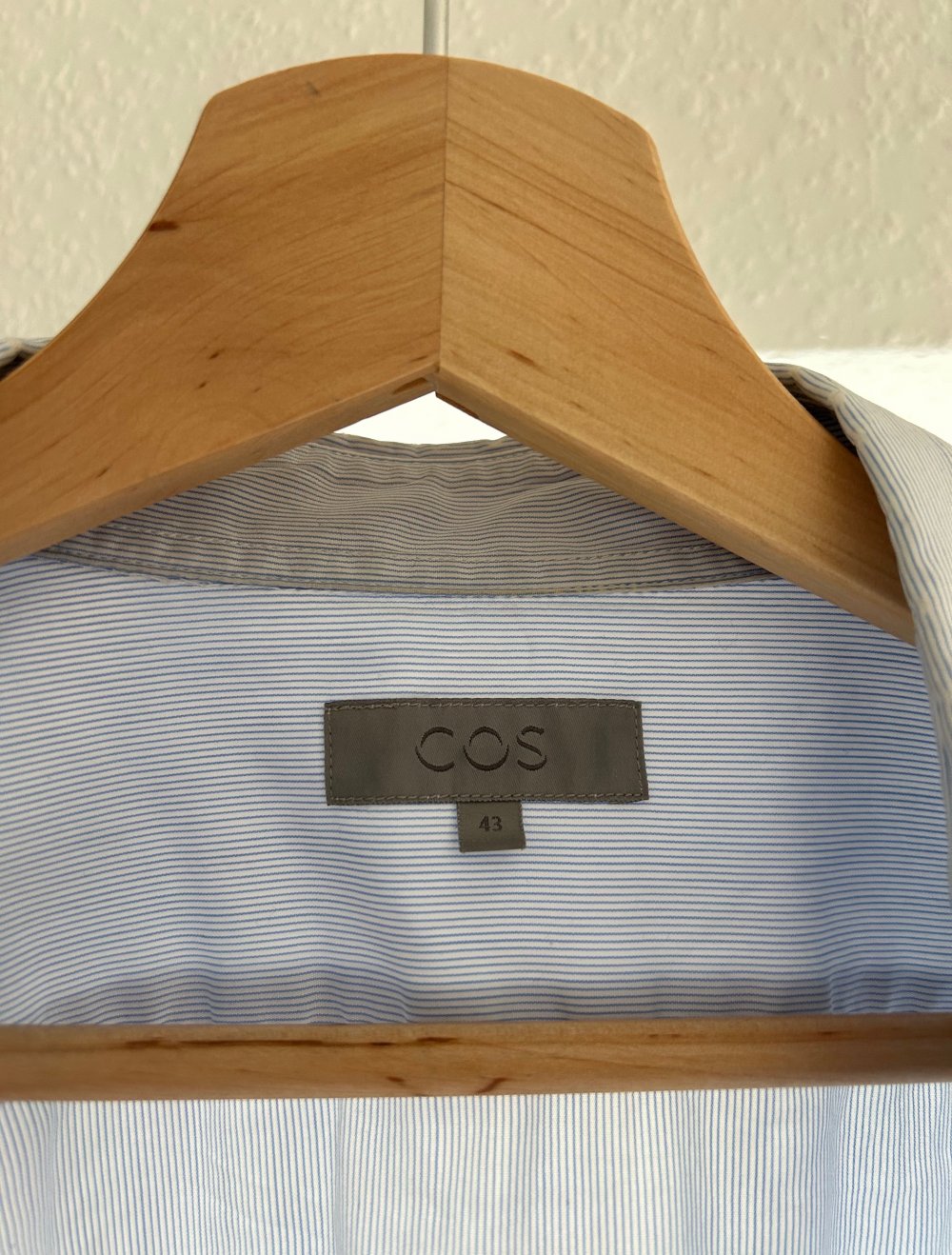 COS Männerhemd hellblau 43