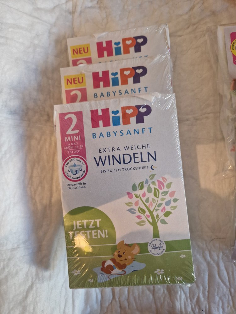 Baby windeln und Stilleinlagen 