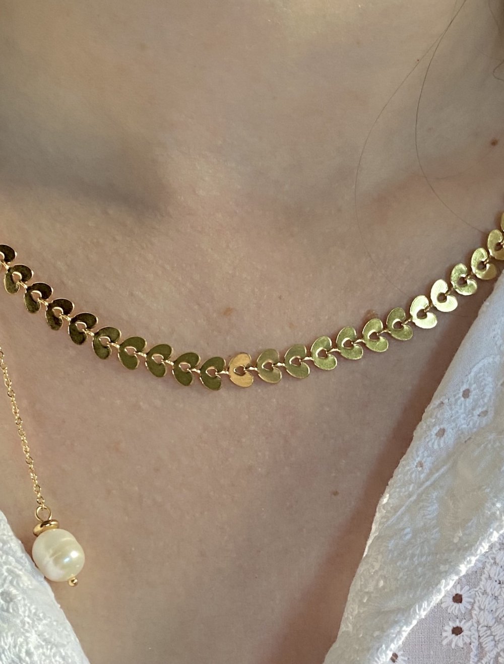 Halskette mit Herzen und Sußwasserperlensnhänger